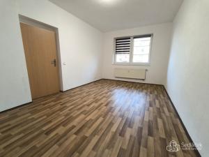 Prodej bytu 2+kk, Aš, Hlavní, 60 m2