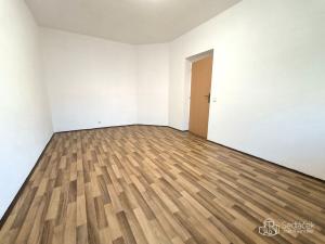 Prodej bytu 2+kk, Aš, Hlavní, 60 m2