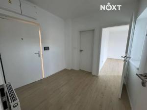 Pronájem bytu 2+kk, České Budějovice, Nádražní, 47 m2