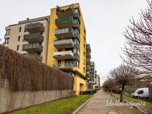 Pronájem bytu 1+kk, Praha - Vysočany, Sousedíkova, 31 m2