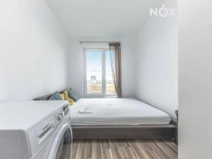 Pronájem bytu 3+kk, Praha - Letňany, Nepomuckých, 70 m2