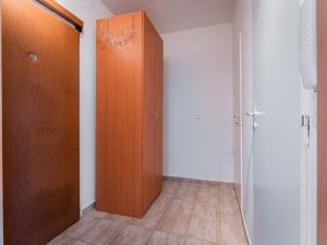 Pronájem bytu 1+kk, Praha - Modřany, Botevova, 23 m2