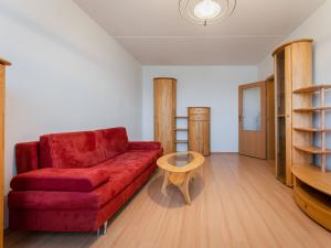 Pronájem bytu 1+kk, Praha - Modřany, Botevova, 23 m2