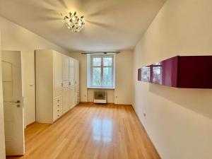 Pronájem bytu 2+kk, Praha - Vysočany, Zákostelní, 50 m2