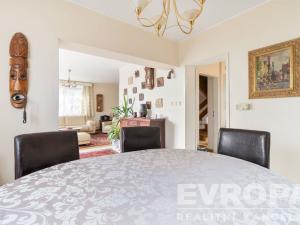Prodej rodinného domu, Praha - Suchdol, Armádní, 400 m2