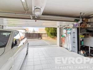 Prodej rodinného domu, Praha - Suchdol, Armádní, 400 m2