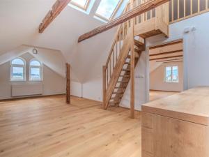 Prodej bytu 5+1, Liberec, Na Ladech, 174 m2