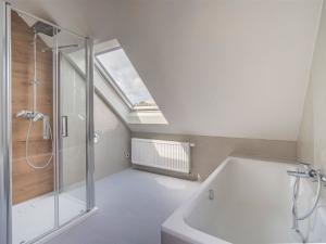 Prodej bytu 5+1, Liberec, Na Ladech, 174 m2