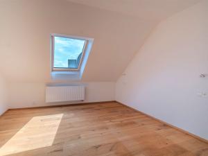 Prodej bytu 5+1, Liberec, Na Ladech, 174 m2