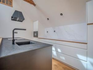 Prodej bytu 5+1, Liberec, Na Ladech, 174 m2