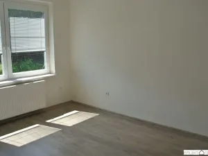 Pronájem bytu 3+1, Zlín, Hrnčířská, 85 m2