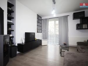 Prodej bytu 3+kk, Karlovy Vary - Stará Role, Akátová, 66 m2