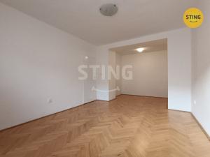 Pronájem bytu 2+1, Opava, Na Rybníčku, 59 m2