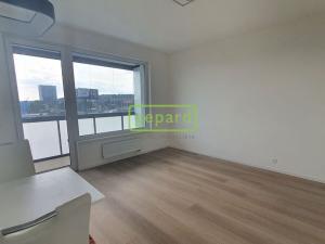 Pronájem bytu 1+kk, Praha - Vysočany, Kolbenova, 30 m2