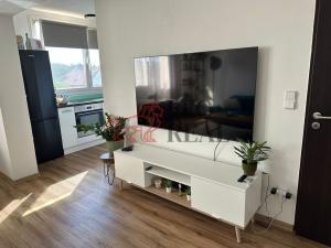 Pronájem bytu 2+kk, Mladá Boleslav - Mladá Boleslav III, náměstí Republiky, 53 m2