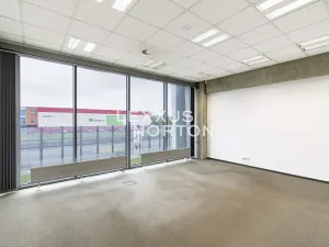 Pronájem kanceláře, Nupaky, Komerční, 220 m2