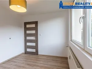 Pronájem bytu 2+kk, Beroun, Na Klášteře, 41 m2