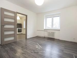 Pronájem bytu 1+1, Kladno, Vítězná, 32 m2