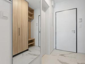 Pronájem bytu 1+kk, Praha - Střešovice, Na dračkách, 30 m2