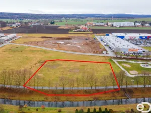 Prodej komerčního pozemku, Chrudim, 5300 m2