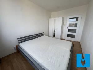 Pronájem bytu 2+kk, Praha - Letňany, Krausova, 44 m2