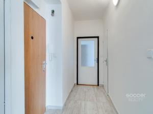 Pronájem bytu 2+kk, Praha - Kbely, Luštěnická, 54 m2