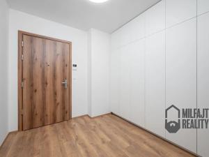 Pronájem bytu 2+kk, Liberec, Švermova, 66 m2