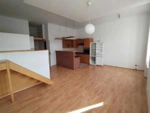 Pronájem bytu 1+kk, Jeseník, Husova, 42 m2