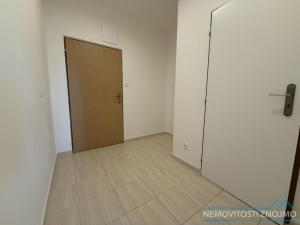 Pronájem bytu 1+kk, Znojmo, Holandská, 25 m2