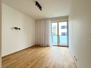 Pronájem bytu 2+kk, Praha - Smíchov, Podbělohorská, 57 m2