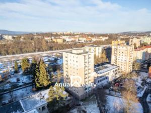 Prodej bytu 2+1, Karlovy Vary, Krymská, 63 m2