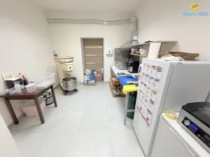 Pronájem restaurace, Praha - Uhříněves, Přátelství, 66 m2