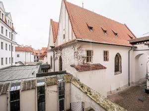 Pronájem bytu 2+kk, Praha - Staré Město, Husova, 82 m2