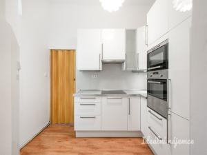 Pronájem bytu 4+1, Praha - Nové Město, Dittrichova, 76 m2