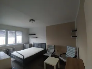 Pronájem bytu 1+kk, Praha - Strašnice, V úžlabině, 35 m2