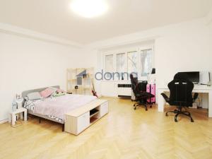 Pronájem bytu 1+kk, Praha - Žižkov, 38 m2