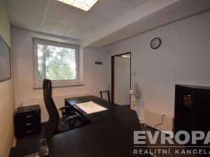 Prodej komerční nemovitosti, Kolín - Kolín IV, Královská cesta, 1510 m2