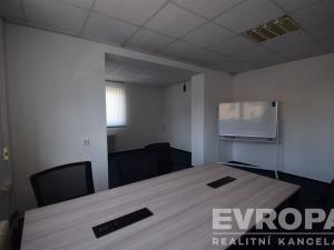 Prodej komerční nemovitosti, Kolín - Kolín IV, Královská cesta, 1510 m2