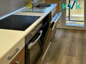 Prodej bytu 3+kk, Ostrov, Klínovecká, 64 m2