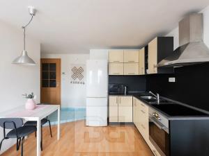 Pronájem bytu 1+kk, Praha - Nové Město, Wenzigova, 32 m2