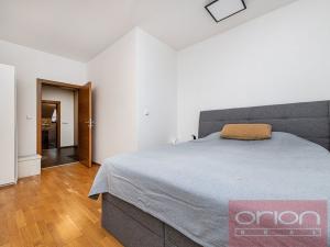 Prodej bytu 4+kk, Praha - Malá Strana, Zborovská, 154 m2