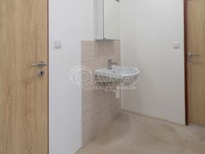 Pronájem skladu, Mělník, Plavební, 250 m2