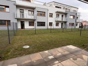 Pronájem bytu 2+kk, Znojmo, Třešňová, 45 m2