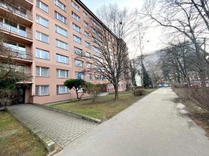 Prodej bytu 4+kk, Praha - Prosek, Mimoňská, 67 m2