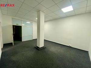 Pronájem kanceláře, Zlín, Vavrečkova, 50 m2