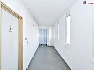 Prodej bytu 2+kk, Praha - Hloubětín, Kardašovská, 43 m2