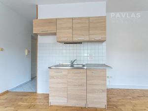 Prodej bytu 1+kk, České Budějovice, E. Beneše, 27 m2