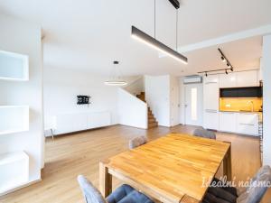 Pronájem bytu 4+kk, Horoušany, Kubišova, 120 m2