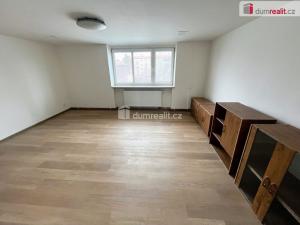 Pronájem bytu 2+1, Uherské Hradiště, Mánesova, 59 m2