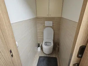 Pronájem bytu 2+kk, Praha - Hlubočepy, Voskovcova, 51 m2